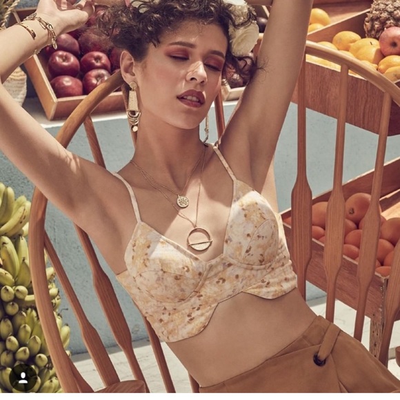 Wanderlust + Co, 18K Gold & Ivory Lilia Earrings, $89 Retail - Picture 5 of 12